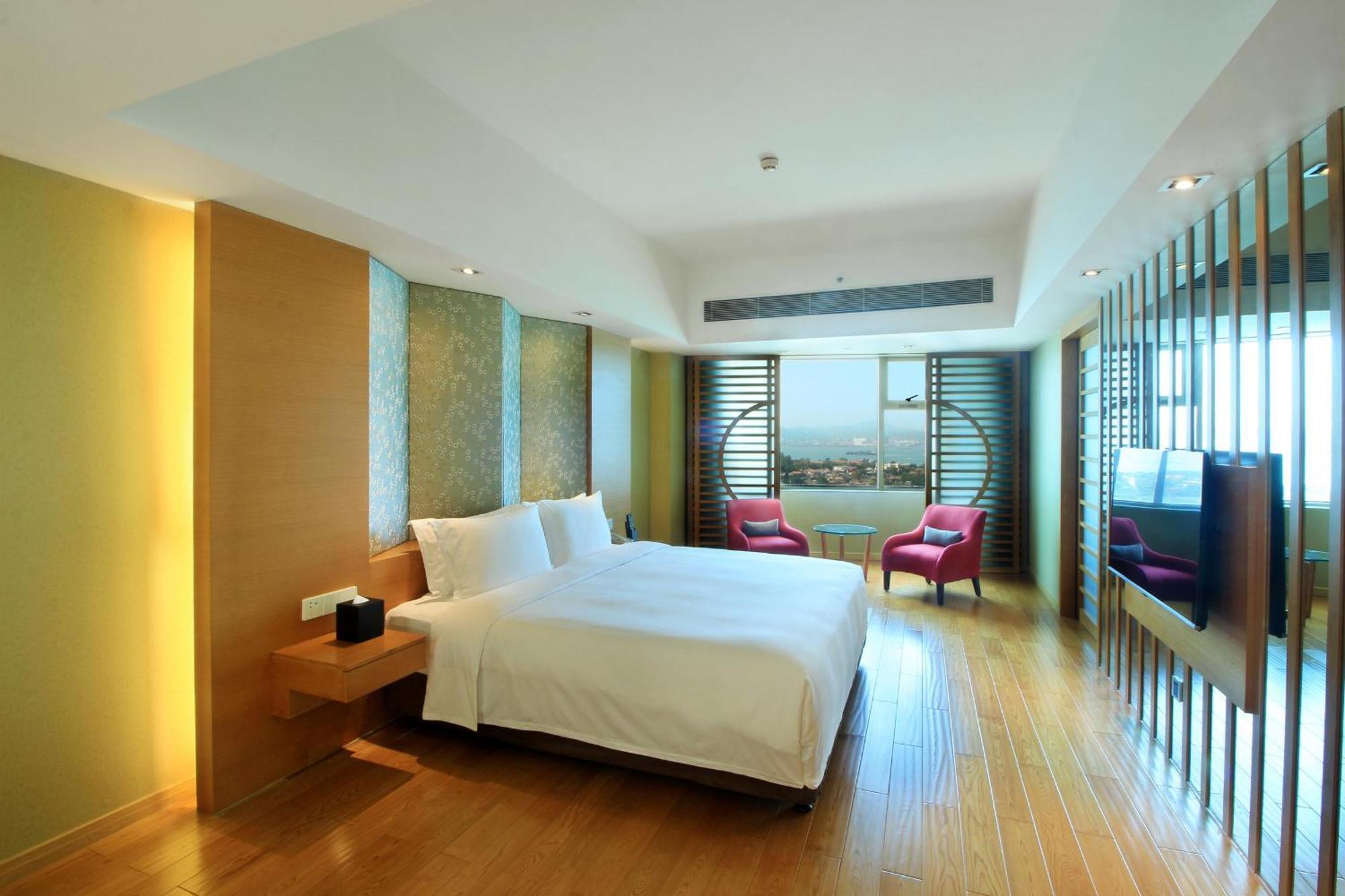 Hotel Swiss Grand Xiamen-Harbour View Exterior foto