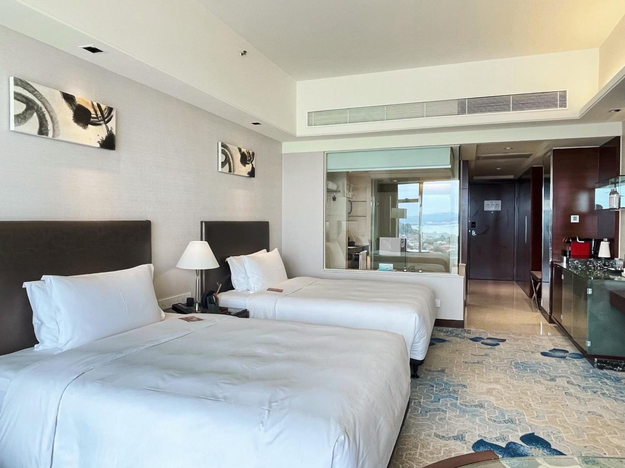 Hotel Swiss Grand Xiamen-Harbour View Exterior foto