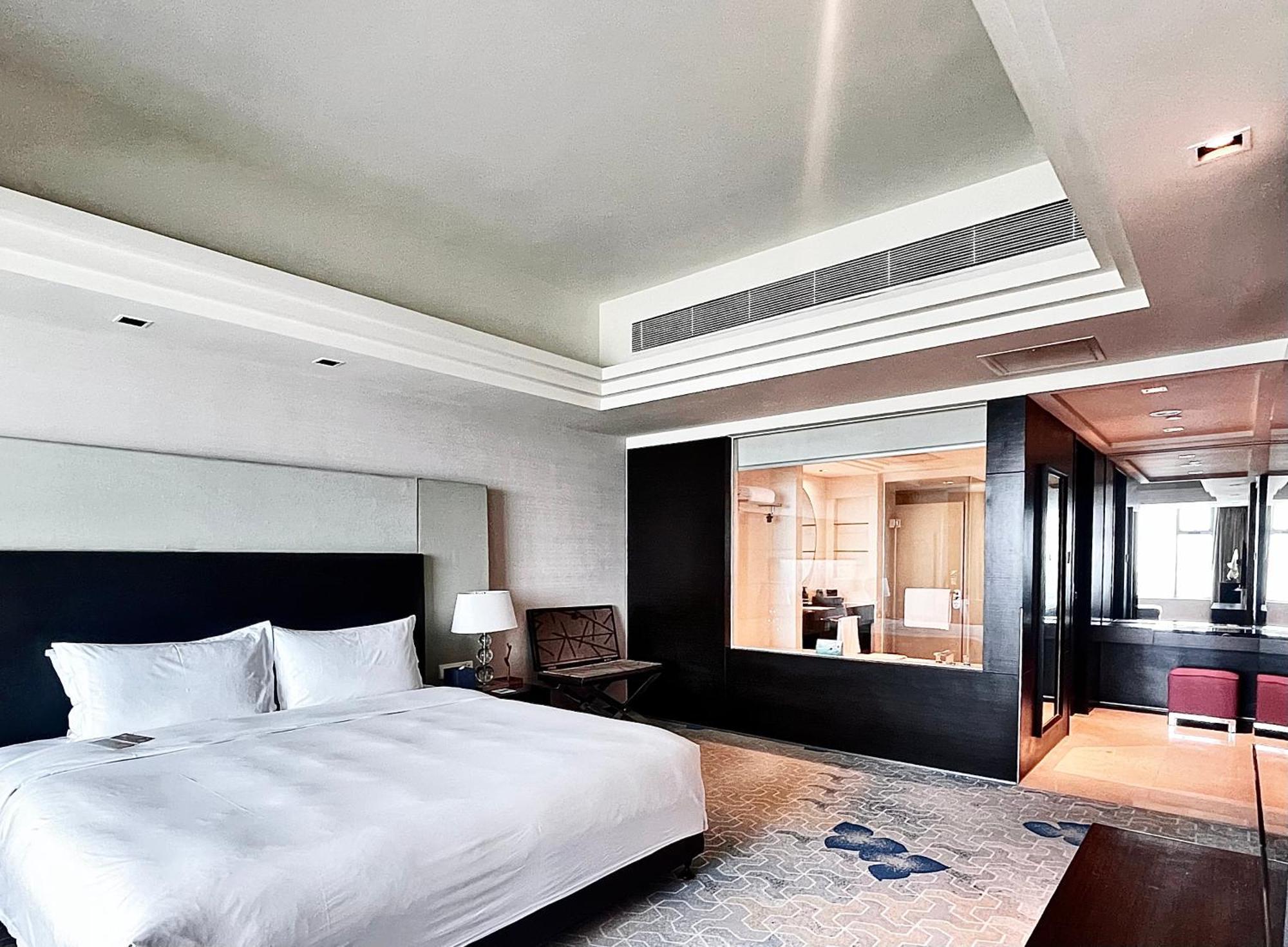Hotel Swiss Grand Xiamen-Harbour View Exterior foto